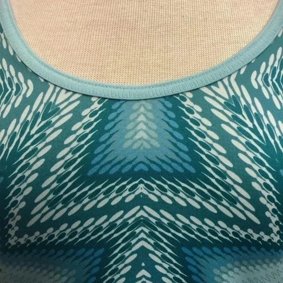 LUCY TECH Ikat Racerback Look Tank Top - Picture 2 of 10